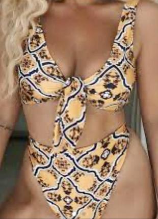 Купальник  с высокими плавками