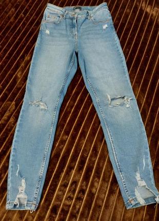 Рваные джинсы5 фото
