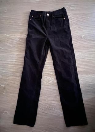 Коричневі вільвет штани прямого крою. m&s