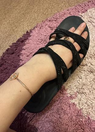 Шлепки fitflop