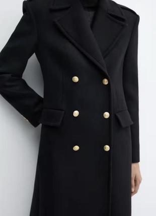 Черное шерстяное пальто с золотыми пуговицами из новой коллекции mango размер xs4 фото
