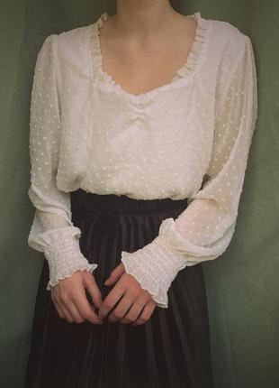 Блесенка блуза с пышными рукавами фонариками everme блузка белая в горох горошек в винтажном стиле7 фото