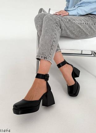 Черные кожаные туфли на высоком толстом каблуке с платформой широким ремешком квадратным носом8 фото