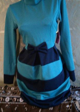 Платье с бантом