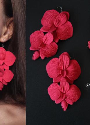 Червоні сережки з квітами ручної роботи "орхідеї з бутонами"2 фото