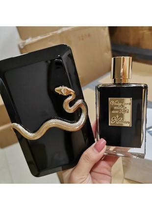 By kilian good girl gone bad girl в клатче со смеей 50ml