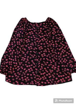 Симпатичная женская блуза свободного кроя принт губки размер 48-501 фото