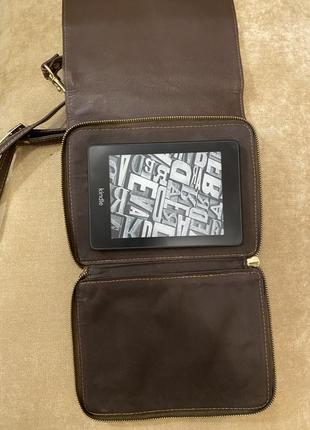 Маленькая кожаная сумка для планшета nova leathers4 фото