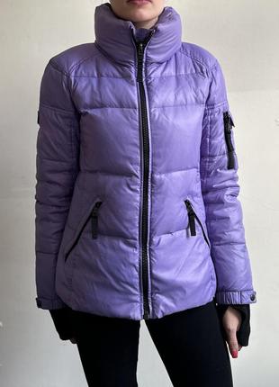 Спортивная горнолыжная куртка фиолетовая пуховик размер s