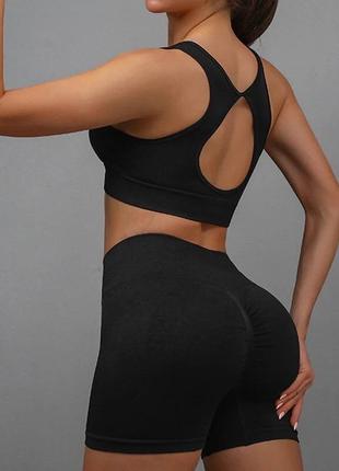 Костюм пуш-ап