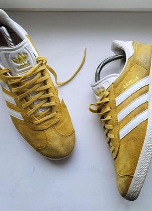 Легендарная модель кроссовок 
adidas gazelle