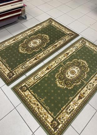 Шерстяні приліжкові килимки 0,7х1,43 фото
