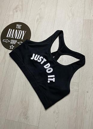 Женский спортивный топ nike dri-fit, размер l