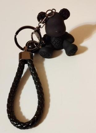 Яскраві , позитивні брелкі на ключі