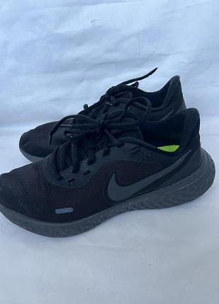 Кроссовки nike