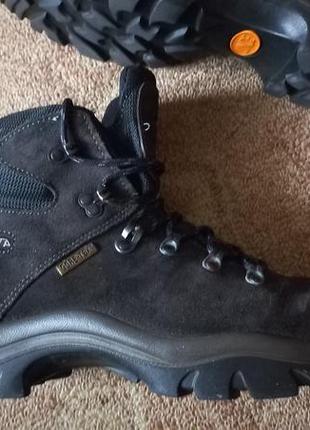 Ботинки  trezeta р.42.5. оригинал. gore-tex