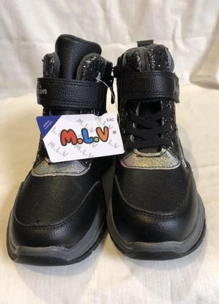 Демисезонные сапоги. осенние сапожки.