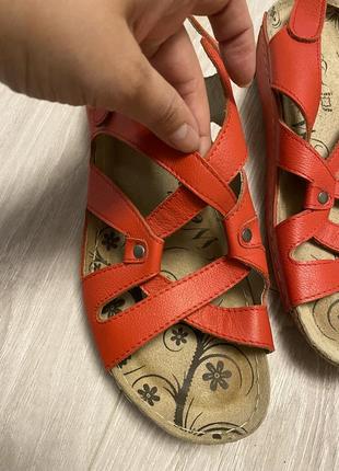 Красные сандали босоножки clark’s3 фото
