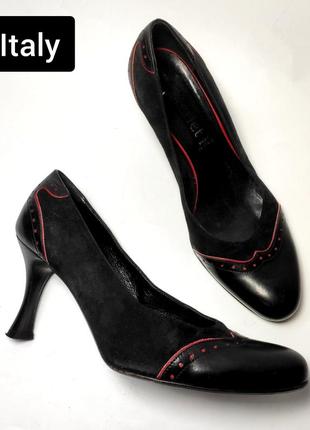 Туфли женские черные кожаные на каблуке от бренда italy 38