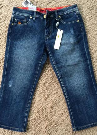Pepe jeans london джинсы капри , на кармане лев р 44-46