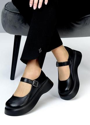 Модельные черные туфли на шлейке низкий ход круглый носок современный дизайн3 фото