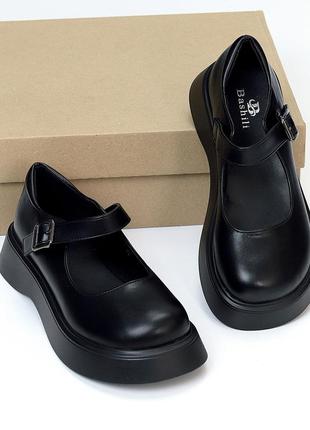 Модельные черные туфли на шлейке низкий ход круглый носок современный дизайн4 фото