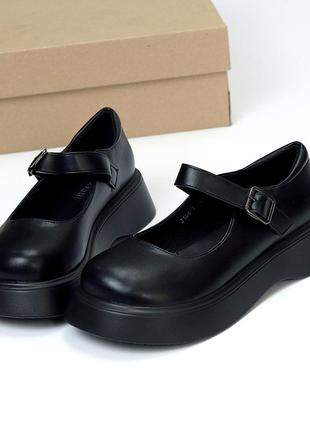 Модельные черные туфли на шлейке низкий ход круглый носок современный дизайн6 фото