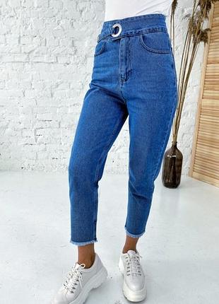 Крутые джинсы с завышенной линией талии