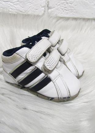 Пінетки мокасини кросівки, кеди adidas