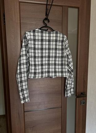 Твідовий стильний піджак у карту розмір м жакет блейзер, короткий піджак9 фото