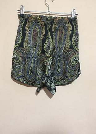 Шорты river island green paisley print shorts7 фото