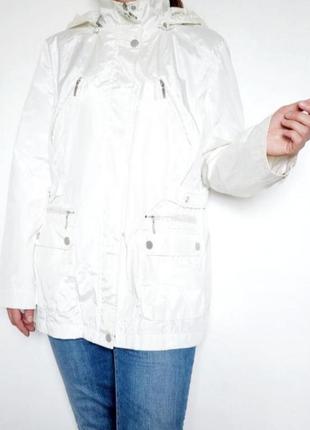 Біла куртка, вітровка, дощовик charles voegele