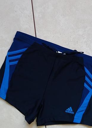 Спортивные шорты от adidas