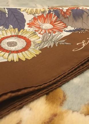Винтаж fiorini платок с цветами полиэстер роуль