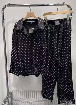 Піжамний костюм в стилі wang