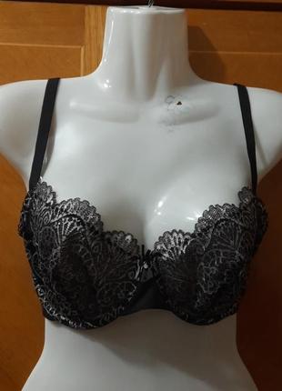 Кружевной красивый мягкий бюстгалтер р.75 d 34 d от wonderbra