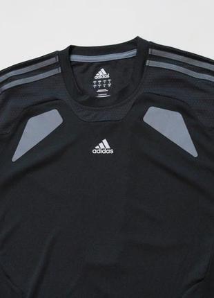 Оригинальная спортивная футболка с контрастными элементами от adidas climacool2 фото