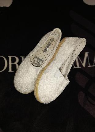 Кеди кеди кеди туфлі мокасини сліпони кросівки капці фірма lupilu