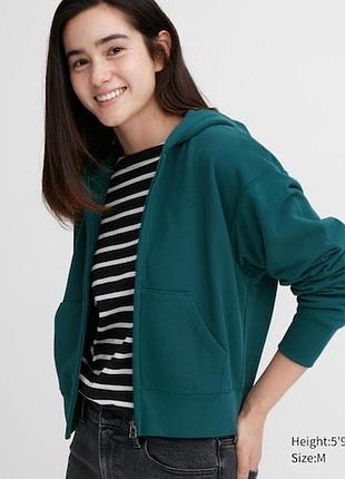 Худи uniqlo зеленая