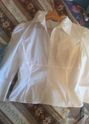 Блузка белая