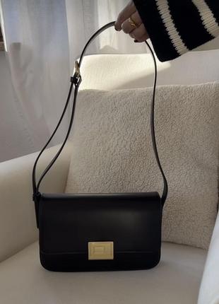 Базовая кожаная сумка багет от бренда a.cloud, кросс-боди, клатч1 фото