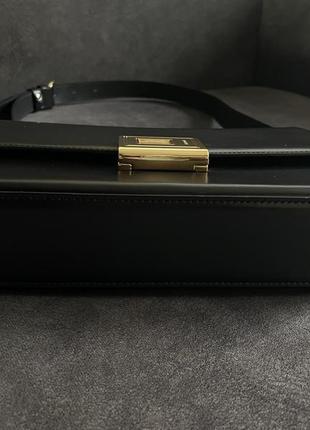 Базовая кожаная сумка багет от бренда a.cloud, кросс-боди, клатч10 фото