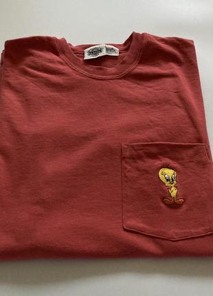 Футболка з кишенею vintage looney tunes twitty pocket tee