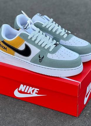 Кроссовки nike
