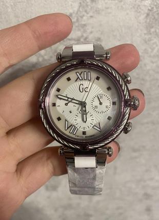 Годинник guess