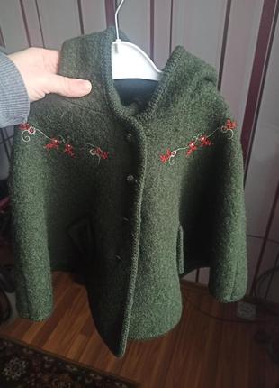 Шерстяное пончо фирмы original boos