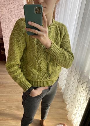 Свитер красивой вязки
