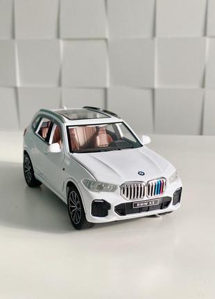 Металева машинка bmw x5 1:24