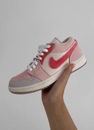 Nike jordan low pink swoosh