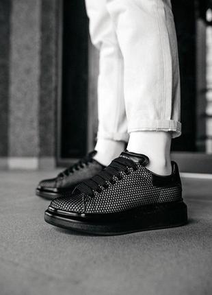 Женские кроссовки alexander mcqueen "black/grid""